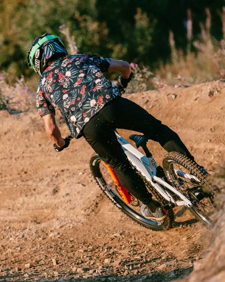 DHaRCO Mens Short Sleeve Jersey | Privateer Clearance