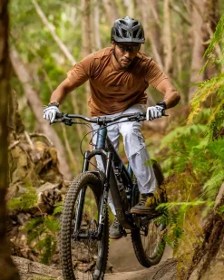 DHaRCO Mens Short Sleeve Tech Tee | Caramel Shop