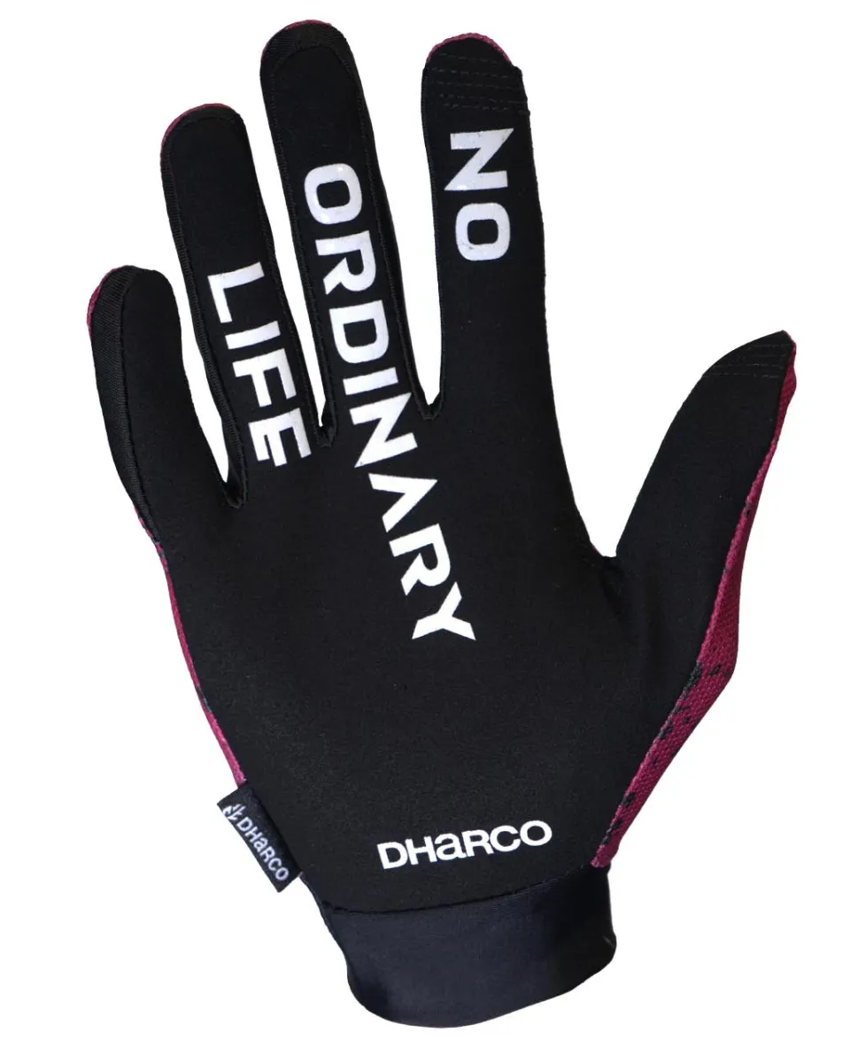 DHaRCO Mens Trail Glove | Chili Peppers Outlet