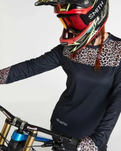 DHaRCO Womens Gravity Jersey | Leopard Shop