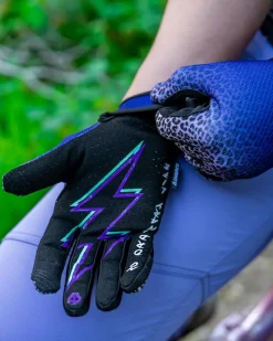 DHaRCO Womens Race Glove | Purple Leopard Clearance