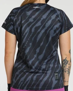DHaRCO Womens Short Sleeve Jersey | Jet Stream Outlet