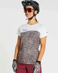 DHaRCO Womens Short Sleeve Jersey | Leopard Best