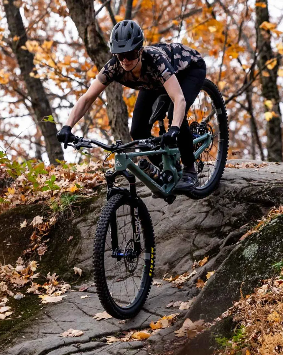 DHaRCO Womens Short Sleeve Jersey | Louis Online